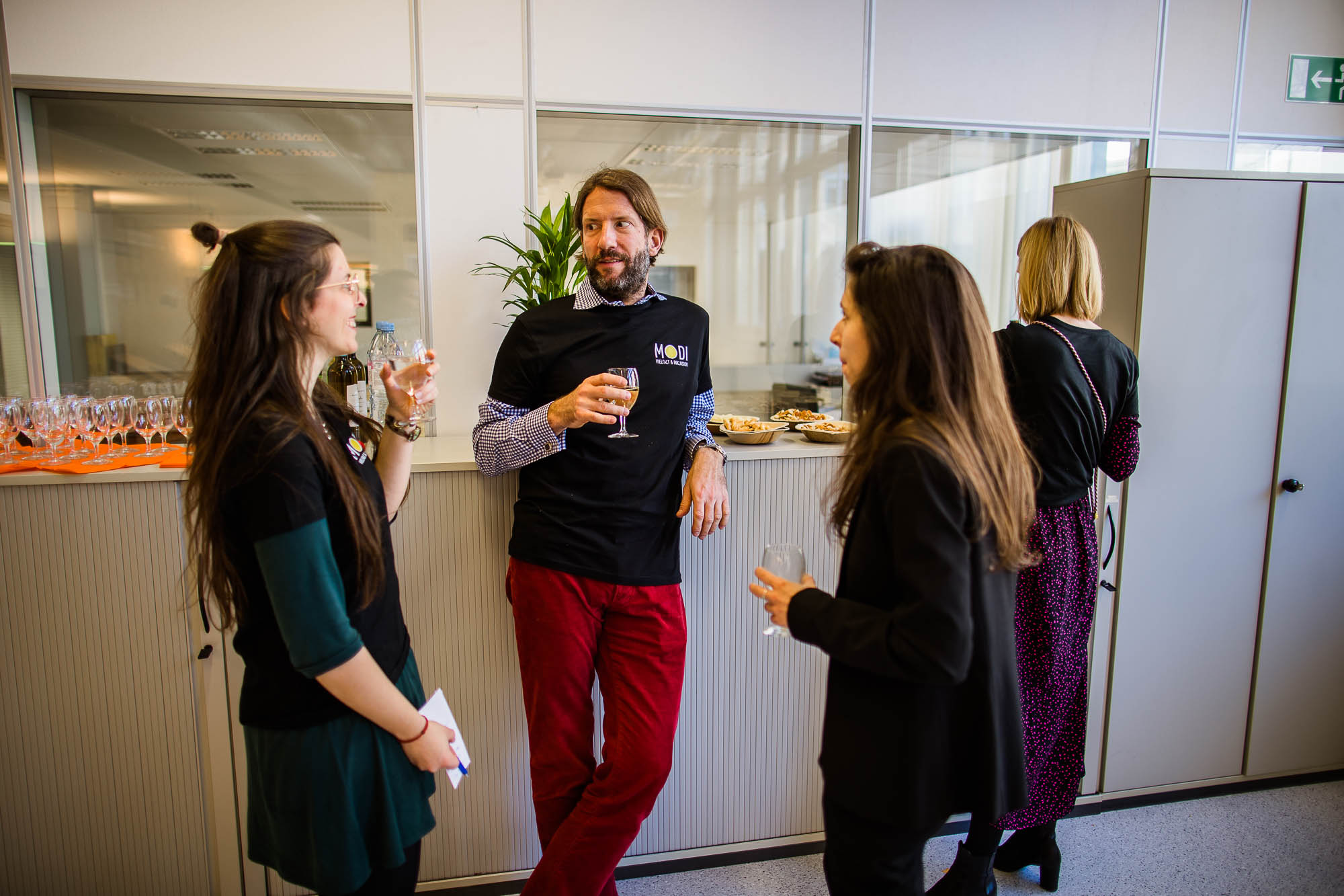 Export x3 1DX23263 Business 2020 Opening MOBI